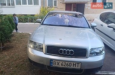 Седан Audi A4 2002 в Волочиську