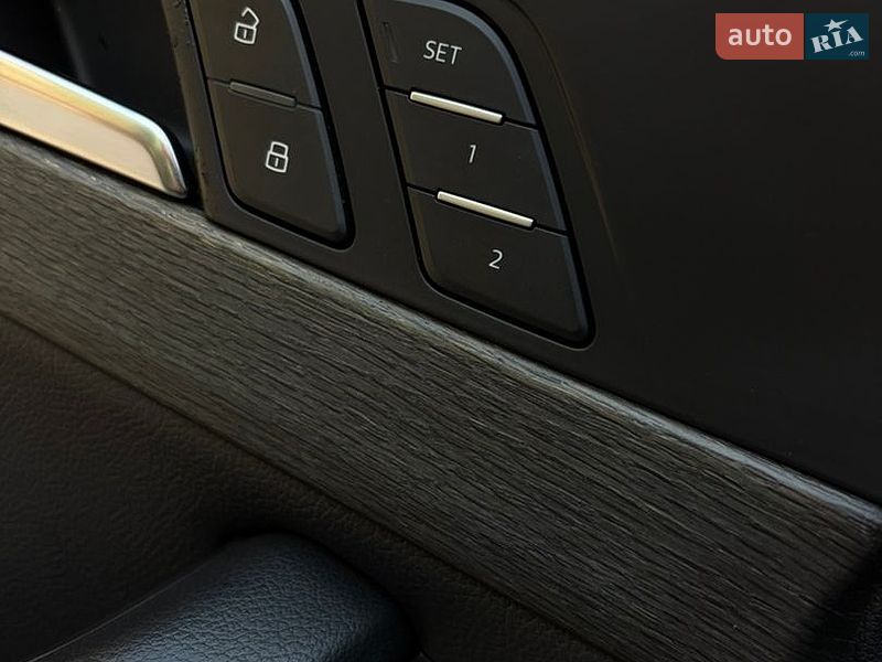 Седан Audi A4 2016 в Мукачевому