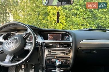 Універсал Audi A4 2012 в Звягелі
