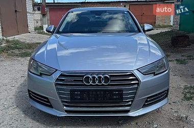 Седан Audi A4 2016 в Кропивницком