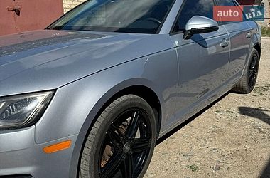 Седан Audi A4 2016 в Кропивницком
