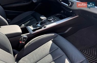 Седан Audi A4 2016 в Кропивницком