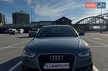 Седан Audi A4 2014 в Киеве