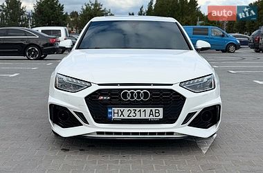 Седан Audi A4 2023 в Хмельницком