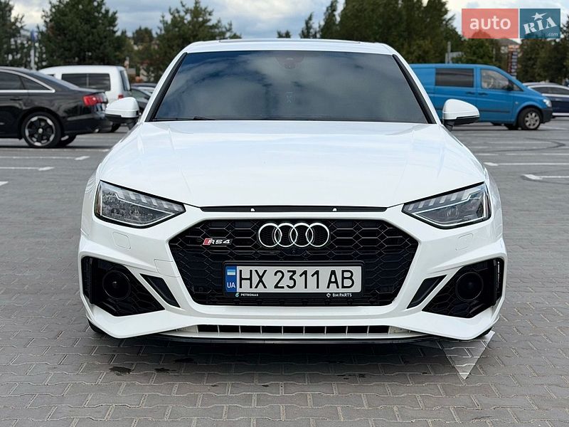 Audi A4 2023