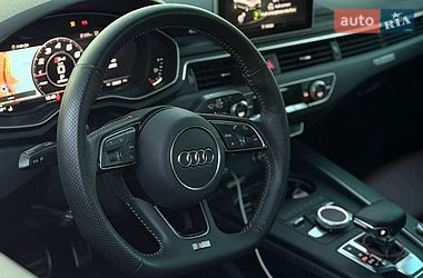 Седан Audi A4 2019 в Дніпрі
