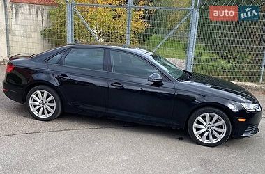 Седан Audi A4 2017 в Києві