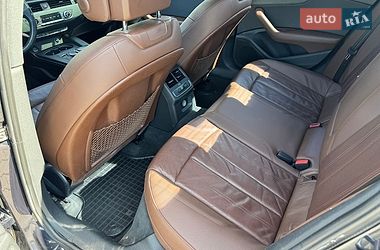 Седан Audi A4 2017 в Львові