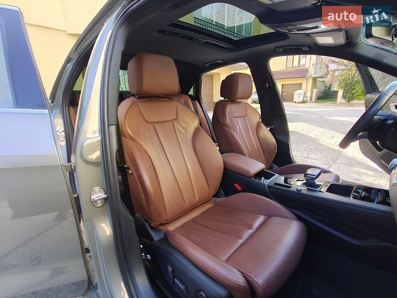 Седан Audi A4 2023 в Івано-Франківську