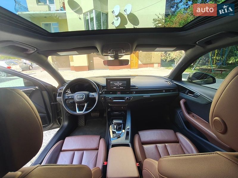 Седан Audi A4 2023 в Івано-Франківську