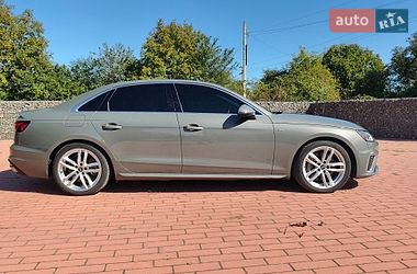 Седан Audi A4 2023 в Івано-Франківську