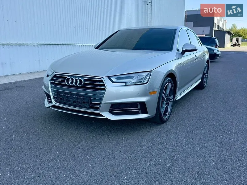 Audi A4 2017