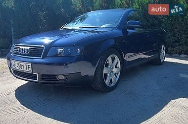 Седан Audi A4 2001 в Днепре