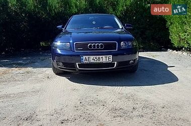 Седан Audi A4 2001 в Днепре