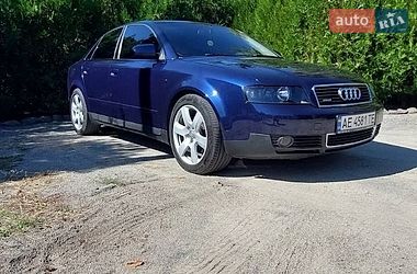 Седан Audi A4 2001 в Днепре