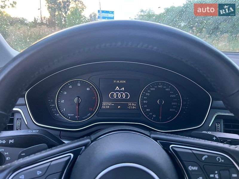 Седан Audi A4 2016 в Львове