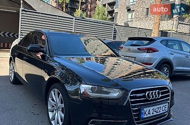 Седан Audi A4 2013 в Киеве