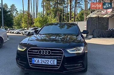Седан Audi A4 2013 в Киеве