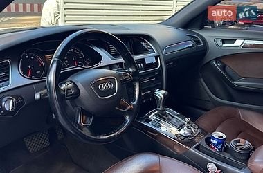 Седан Audi A4 2013 в Киеве