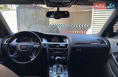 Седан Audi A4 2013 в Киеве