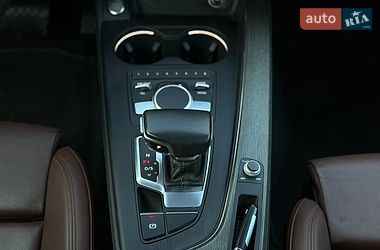 Седан Audi A4 2019 в Львове