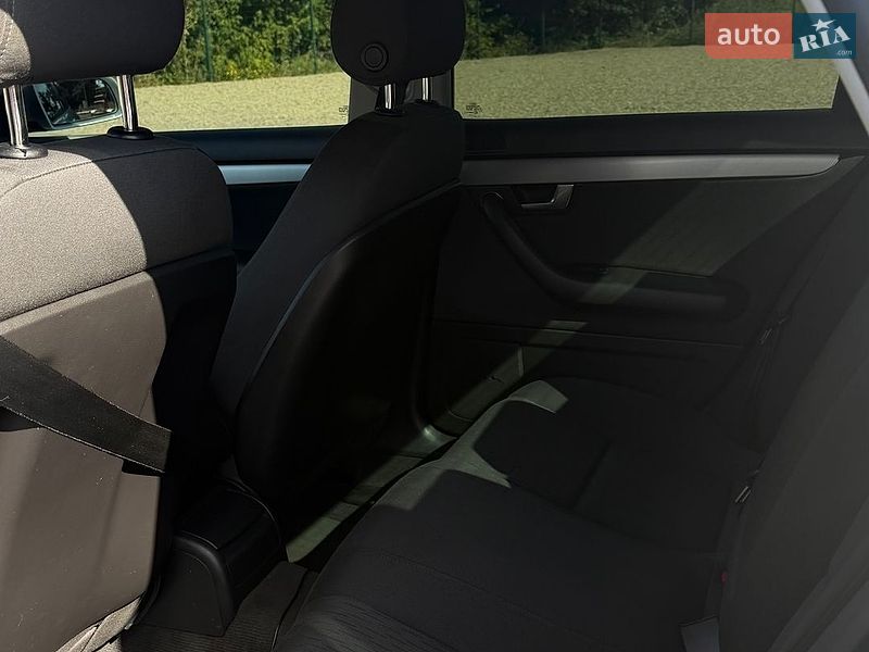 Седан Audi A4 2006 в Кривом Роге