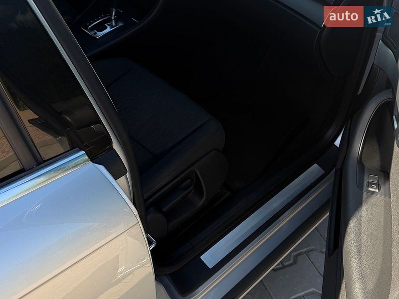Седан Audi A4 2006 в Кривом Роге