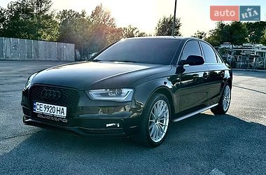 Седан Audi A4 2016 в Чернівцях