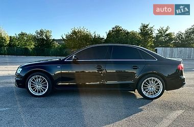 Седан Audi A4 2016 в Чернівцях