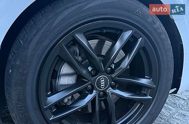 Седан Audi A4 2017 в Днепре