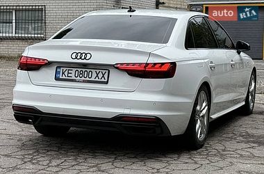 Седан Audi A4 2022 в Днепре