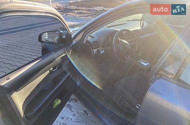 Седан Audi A4 2002 в Одессе