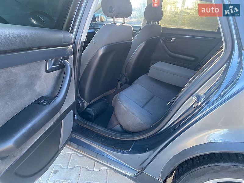 Седан Audi A4 2002 в Одессе