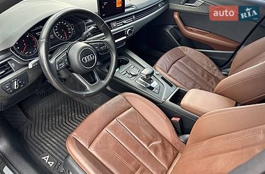 Седан Audi A4 2016 в Львове