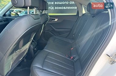 Седан Audi A4 2016 в Ивано-Франковске