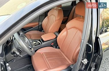 Седан Audi A4 2022 в Черновцах