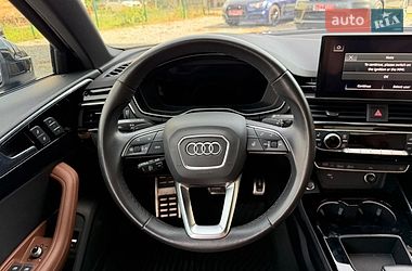 Седан Audi A4 2022 в Черновцах