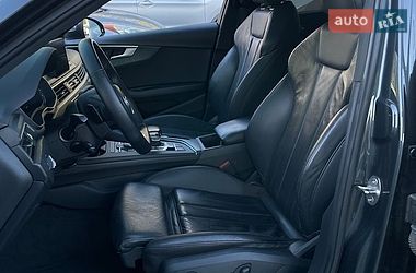 Седан Audi A4 2017 в Одессе