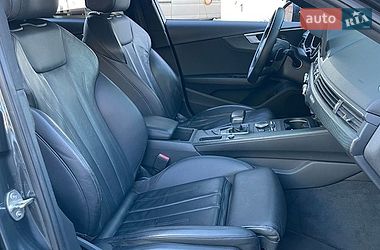 Седан Audi A4 2017 в Одессе