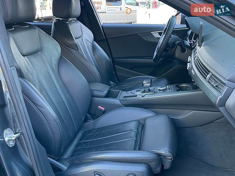 Седан Audi A4 2017 в Одессе