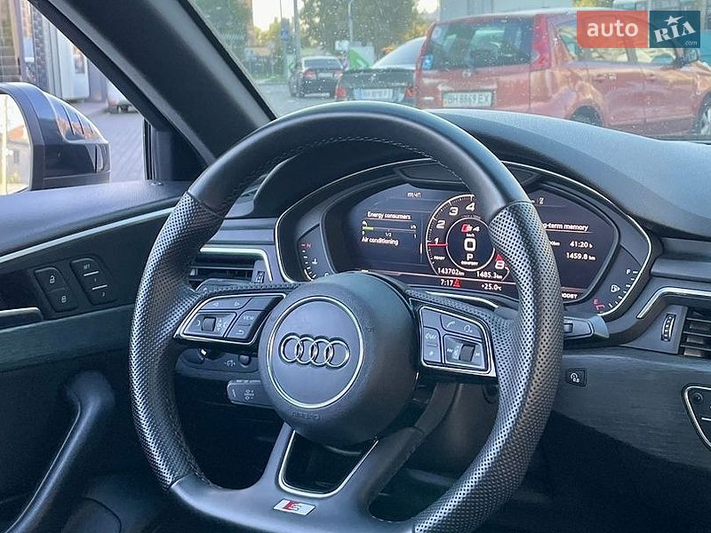 Седан Audi A4 2017 в Одессе