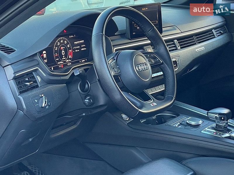 Седан Audi A4 2017 в Одессе