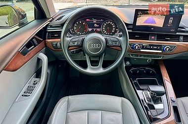 Седан Audi A4 2021 в Києві
