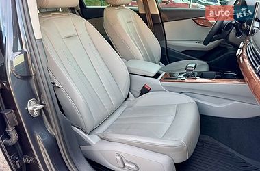 Седан Audi A4 2021 в Києві