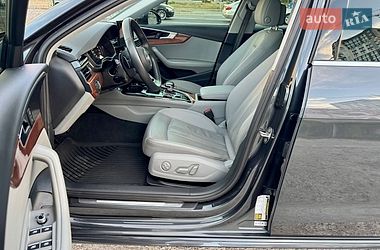 Седан Audi A4 2021 в Києві