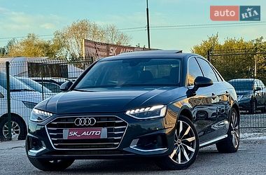 Седан Audi A4 2021 в Києві