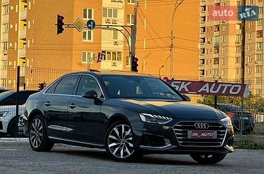 Седан Audi A4 2021 в Києві