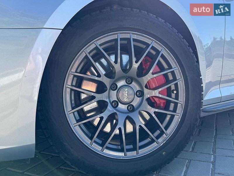 Седан Audi A4 2018 в Кропивницькому