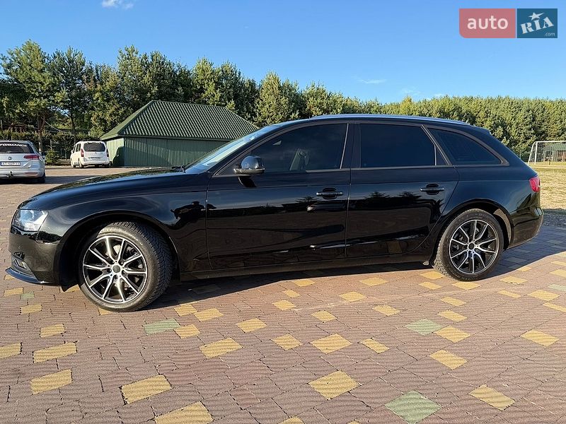 Універсал Audi A4 2012 в Львові