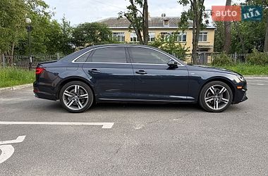 Седан Audi A4 2017 в Києві